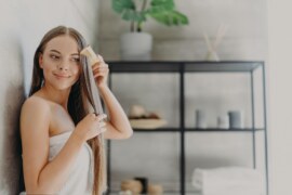 Comment avoir les cheveux longs : astuces pour stimuler la pousse