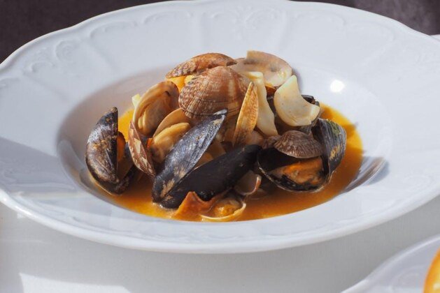 Quels poissons composent la bouillabaisse ?