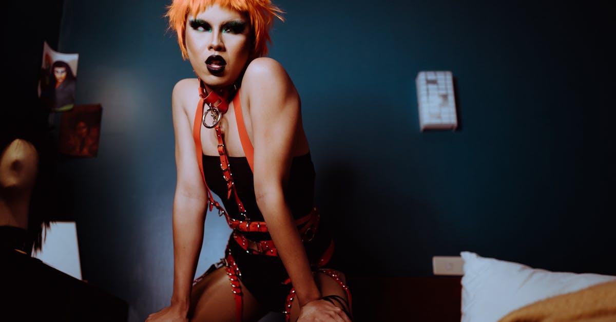 découvrez l'art du préliminaire : conseils, techniques et astuces pour intensifier l'intimité et pimenter vos moments amoureux. préparez-vous à explorer de nouvelles sensations et à raviver la passion dans votre vie de couple.