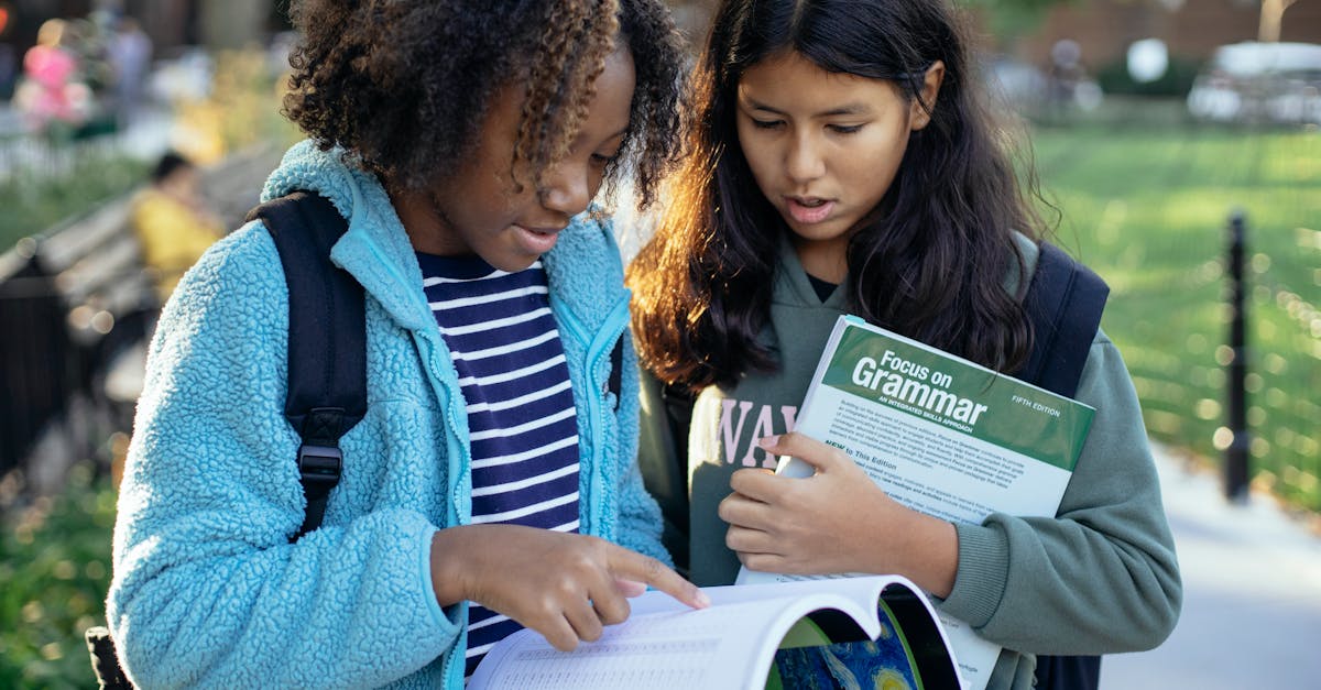 découvrez l'art de la grammaire française : règles essentielles, conseils pratiques et astuces pour améliorer votre écriture et votre expression orale. maîtrisez la grammaire avec nos ressources dédiées!