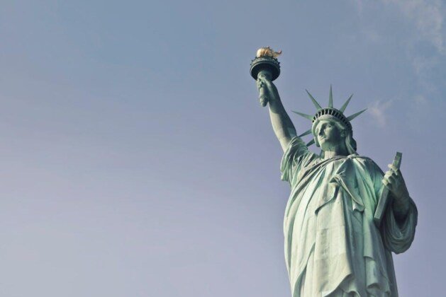 Quelle est la distinction entre immigration et émigration ?