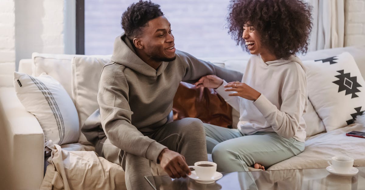 découvrez une sélection de blagues amusantes pour égayer vos journées. que vous cherchiez à faire rire vos amis ou simplement à vous divertir, notre collection de plaisanteries variées saura vous apporter d'innombrables sourires et éclats de rire. parfait pour tous les âges et toutes les occasions !