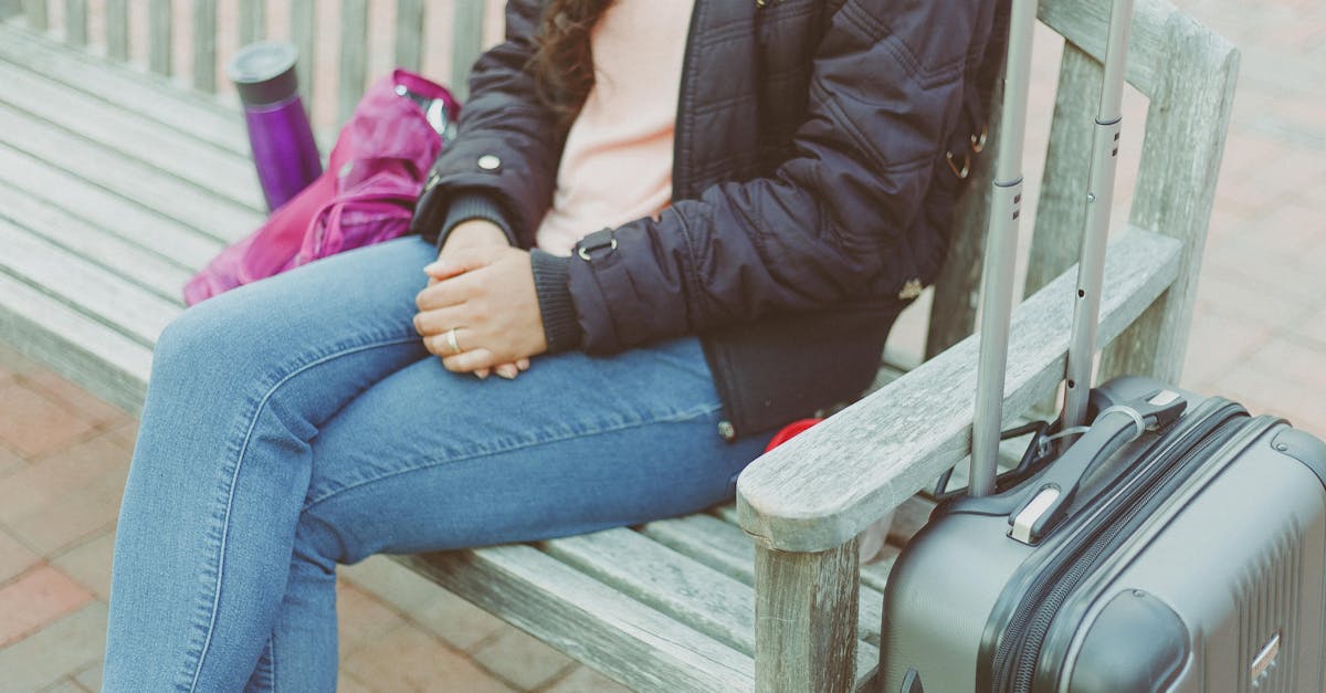 découvrez notre vaste collection de bagages alliant style et fonctionnalité. que vous partiez en week-end ou en voyage d'affaires, trouvez le bagage parfait pour transporter vos essentiels avec confort et sécurité.