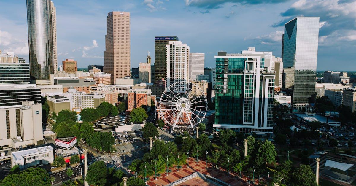 découvrez metropolitan, votre guide ultime pour tout ce qui concerne la vie urbaine. explorez des conseils, des tendances et des informations essentielles pour naviguer dans le monde métropolitain avec style et efficacité.