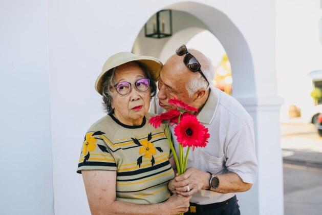 Tout savoir sur l’histoire et le succès de la chanson Petit Papa Noël