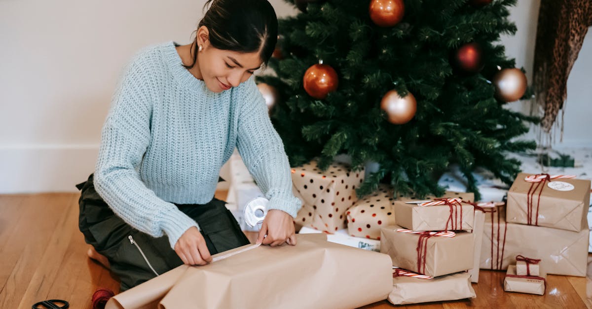 découvrez l'histoire touchante de petit papa noël, une chanson emblématique qui évoque la magie des fêtes et l'esprit de noël. plongez dans l'univers féerique des traditions de fin d'année et laissez-vous emporter par la douceur des souvenirs d'enfance.