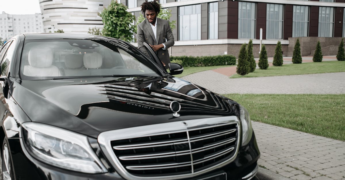 statut de ville : définition, critères d’attribution, enjeux administratifs et exemples par pays pour comprendre comment une localité devient une ville.