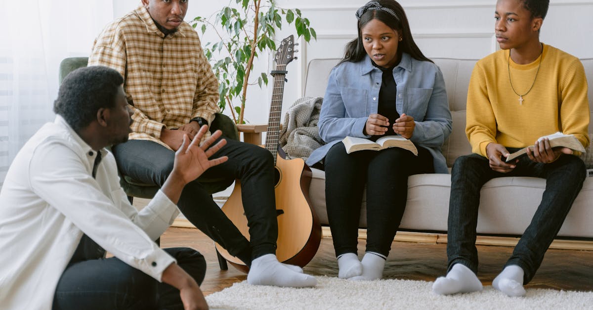 découvrez des suggestions d'amis personnalisées pour élargir votre réseau et rencontrer de nouvelles personnes partageant vos centres d'intérêt.