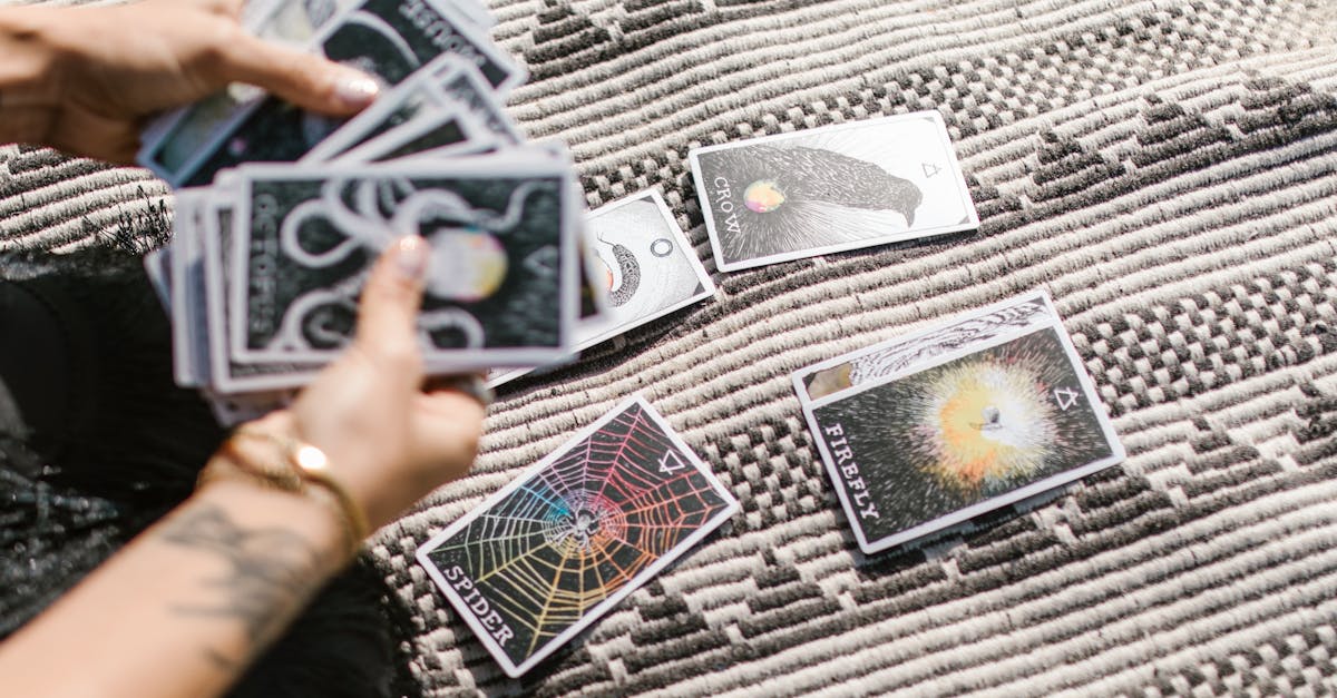 découvrez la définition du mot 'majority', ses usages en français ainsi que ses différentes applications dans les contextes sociaux, juridiques et statistiques.