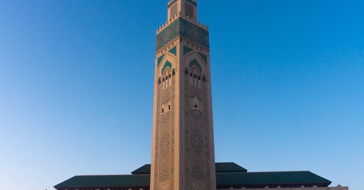 découvrez le 'middle kingdom', une période fascinante de l'histoire égyptienne marquée par des avancées culturelles, artistiques et politiques. plongez dans l'univers des pharaons, des constructions majestueuses et des innovations qui ont façonné l'égypte ancienne. explorez les héritages laissés par cette époque emblématique et son impact durable sur la civilisation.