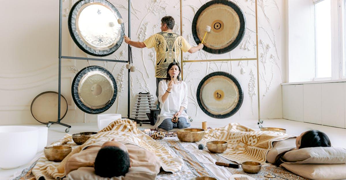 découvrez la résonance de schumann, un phénomène naturel lié aux ondes électromagnétiques de la terre, ses impacts sur notre planète et les théories autour de son influence sur le bien-être humain.