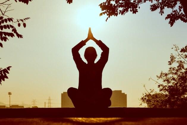 Faut-il écrire saoul ou soûl ? Les règles à connaître pour ne plus se tromper