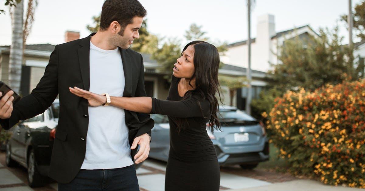 découvrez les principales différences, distinctions et particularités sur le sujet choisi. cet article vous aide à mieux comprendre les divergences pour faire des choix éclairés.