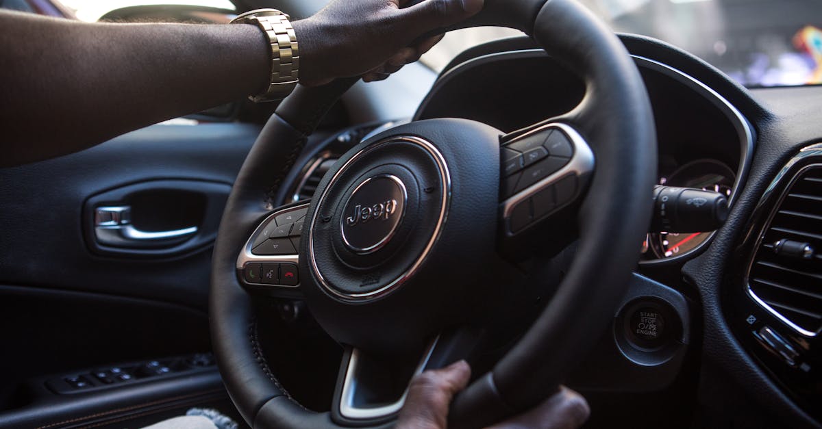 découvrez tout ce qu'il faut savoir sur les drivers : définition, installation, rôle et conseils pour assurer le bon fonctionnement de votre matériel informatique.