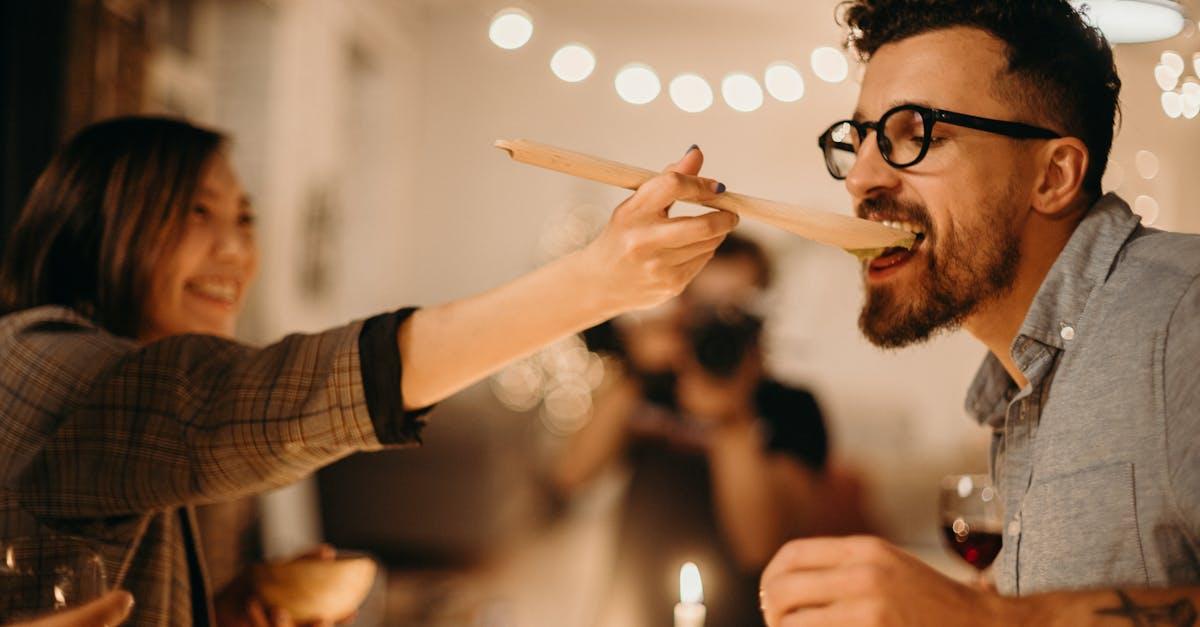 découvrez différentes méthodes et conseils pour le feeding, incluant l’alimentation adaptée, les besoins nutritionnels et les meilleures pratiques pour assurer une croissance saine.