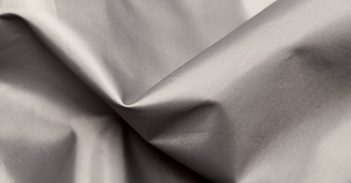 découvrez la signification et les usages du mot 'fine', ainsi que ses différents contextes d'emploi en français. explications simples et exemples pour mieux comprendre ce terme.