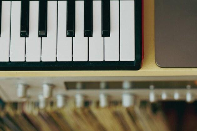 Pourquoi le sud de la France est-il surnommé le Midi ?