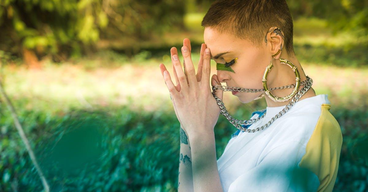 consultez les horaires de prière (salat) précis pour aujourd’hui dans votre ville : fajr, dhuhr, asr, maghrib et isha. planifiez vos prières quotidiennes grâce à nos horaires mis à jour.