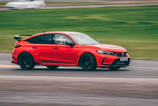 Quelle est la différence entre route départementale, nationale et autoroute ?