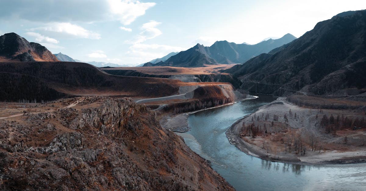 découvrez tout sur la russie : son histoire fascinante, sa culture unique, ses sites emblématiques et son actualité. plongez au cœur du plus grand pays du monde.