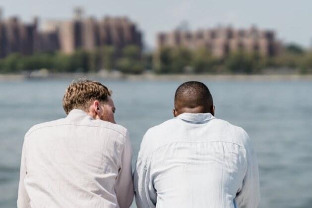 Faut-il privilégier l’expression ‘à peu près’ ou ‘un peu près’ ?