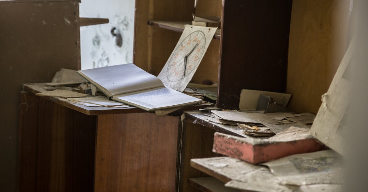 découvrez des informations essentielles sur le trouble bipolaire, ses symptômes, ses causes, et les options de traitement disponibles pour mieux comprendre et gérer cette maladie mentale.