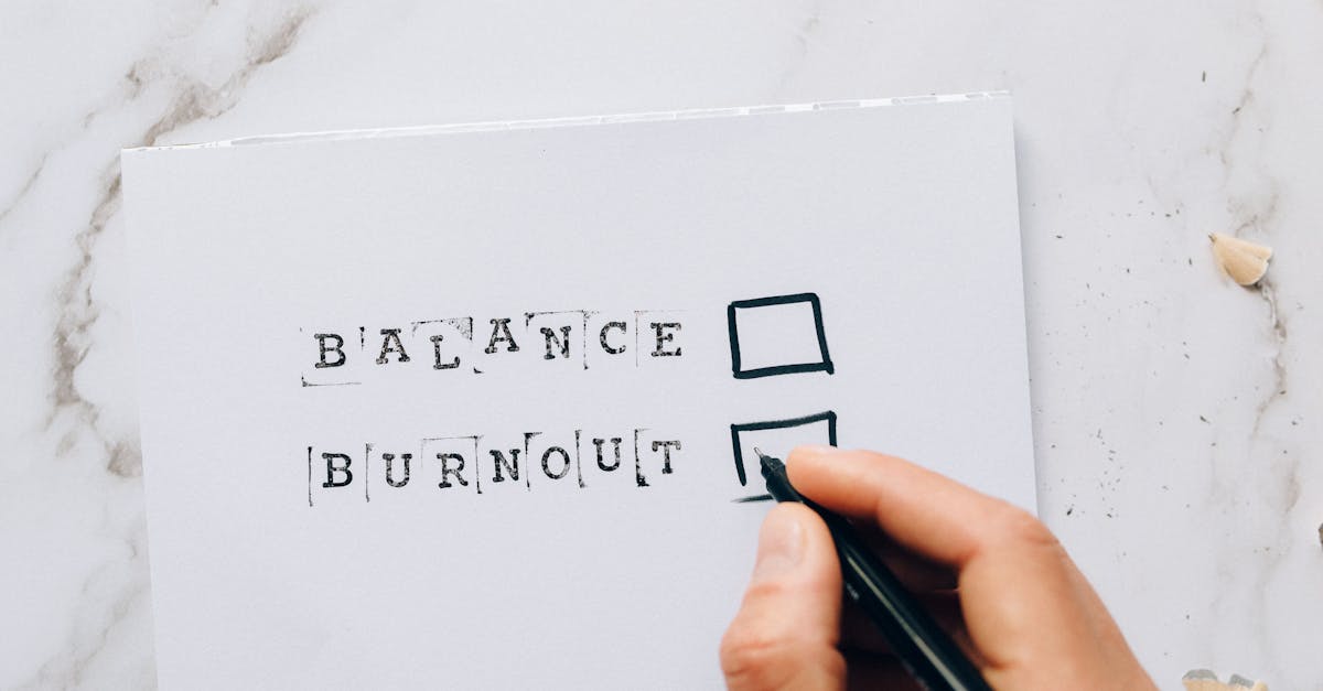 découvrez la différence entre 'en vue de' et 'au vu de' et apprenez à choisir la bonne expression selon le contexte pour enrichir votre maîtrise du français.