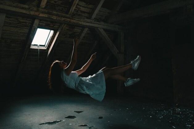 Pourquoi oublie-t-on ses rêves au réveil ?