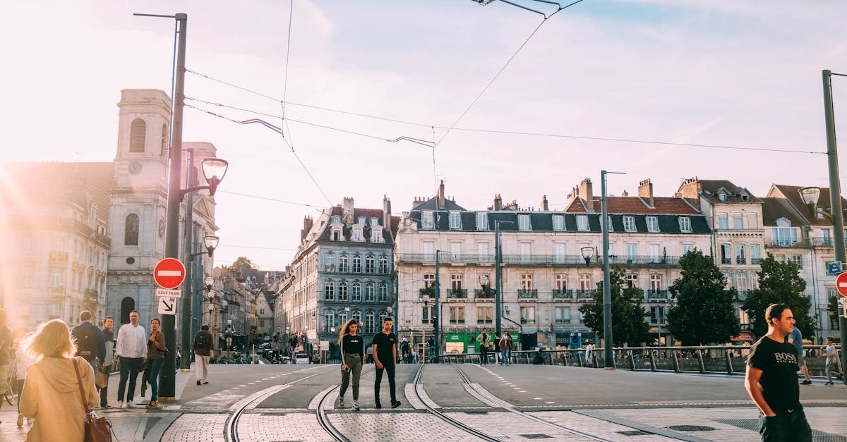 découvrez le concept historique du droit du seigneur, ses implications sociales et juridiques dans les sociétés médiévales, ainsi que son impact sur les relations féodales.