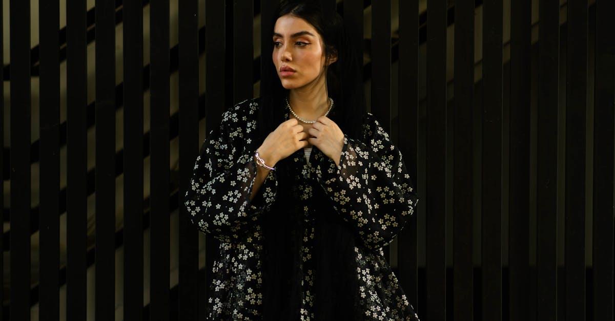 découvrez tout ce qu'il faut savoir sur les poux de tête : prévention, traitement efficace et conseils pour s'en débarrasser rapidement.