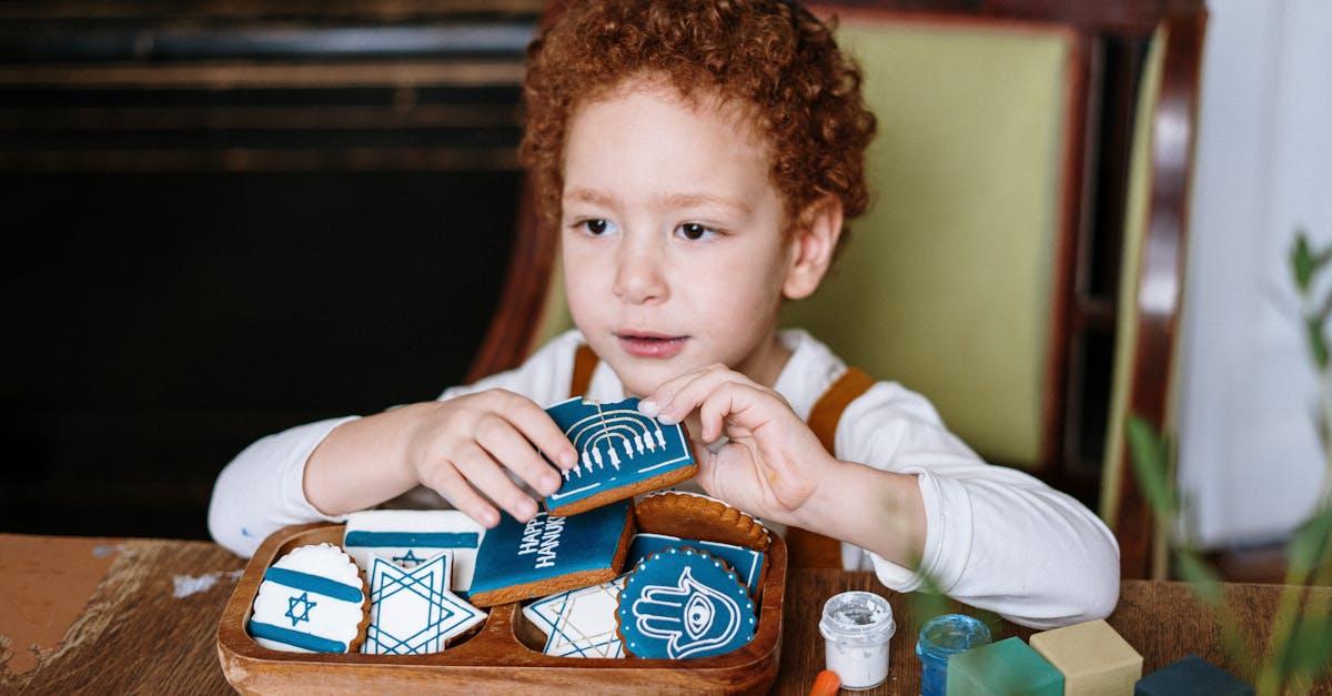 découvrez tout sur la cuisine casher : recettes, traditions et conseils pour respecter les règles alimentaires juives.