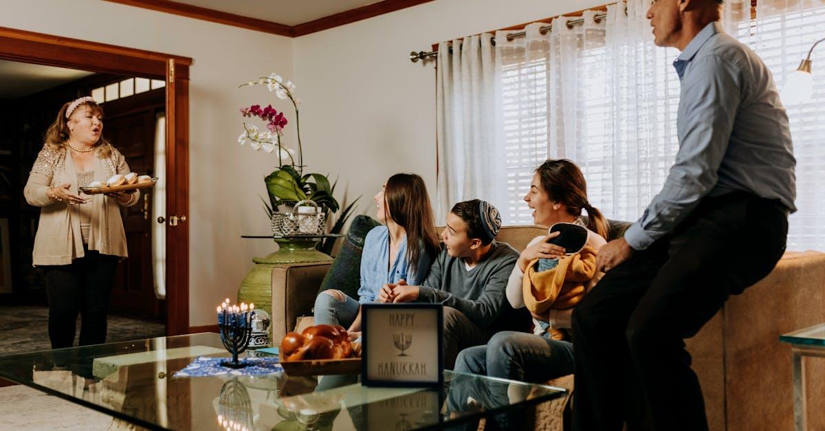 découvrez tout sur le mode de vie casher : règles alimentaires, traditions et conseils pour bien respecter les pratiques juives.