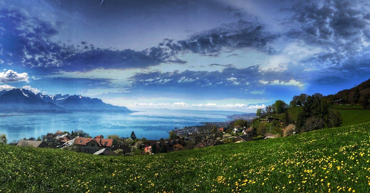 découvrez le lac léman, un joyau naturel entre la suisse et la france, offrant des paysages époustouflants, des activités nautiques et une riche histoire culturelle.