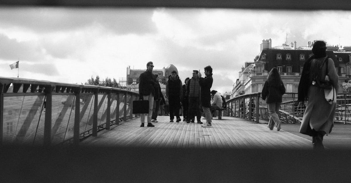 découvrez l'histoire captivante du dernier roi de france, son règne, ses défis et son héritage jusqu'à la fin de la monarchie française.