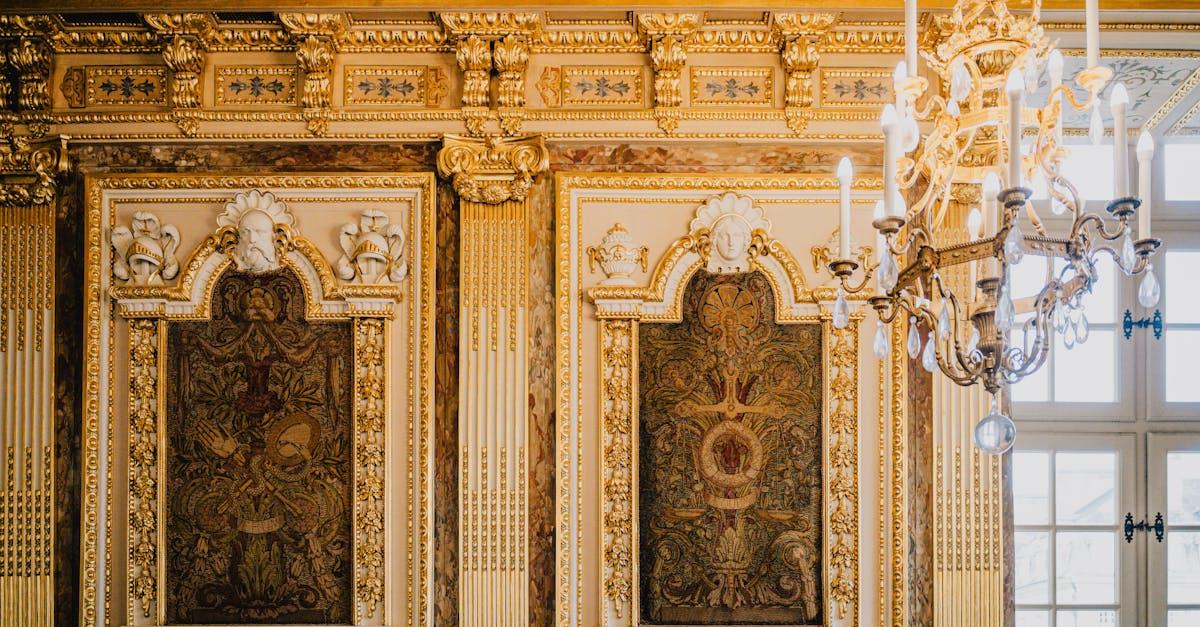 découvrez l'histoire fascinante de louis xvii, le fils du roi louis xvi, et son rôle mystérieux durant la révolution française.