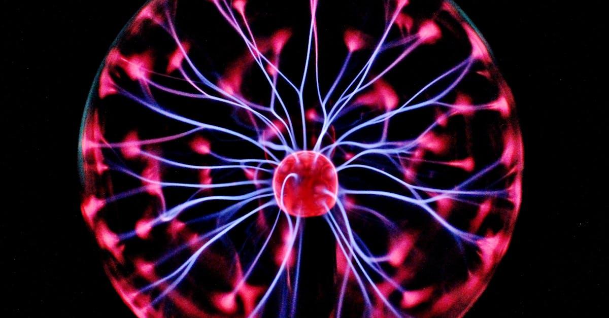 découvrez la beauté fascinante de la luminescence, ce phénomène naturel qui illumine les objets par émission de lumière propre, captivant par son éclat unique et mystérieux.