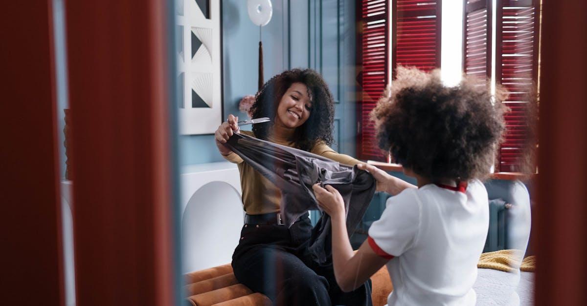 découvrez les causes, symptômes et traitements d'une déchirure du ménisque pour mieux comprendre cette blessure courante du genou.