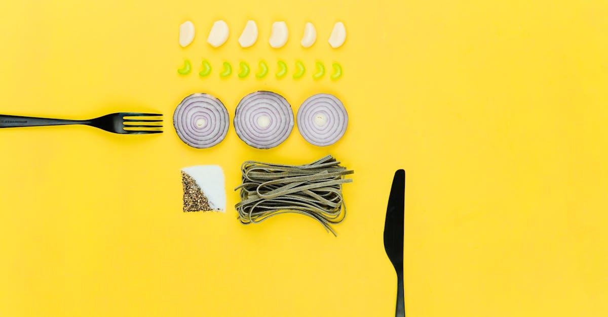 découvrez tout sur l'oignon : ses bienfaits pour la santé, ses nombreuses utilisations en cuisine, et ses variétés pour ravir vos papilles.