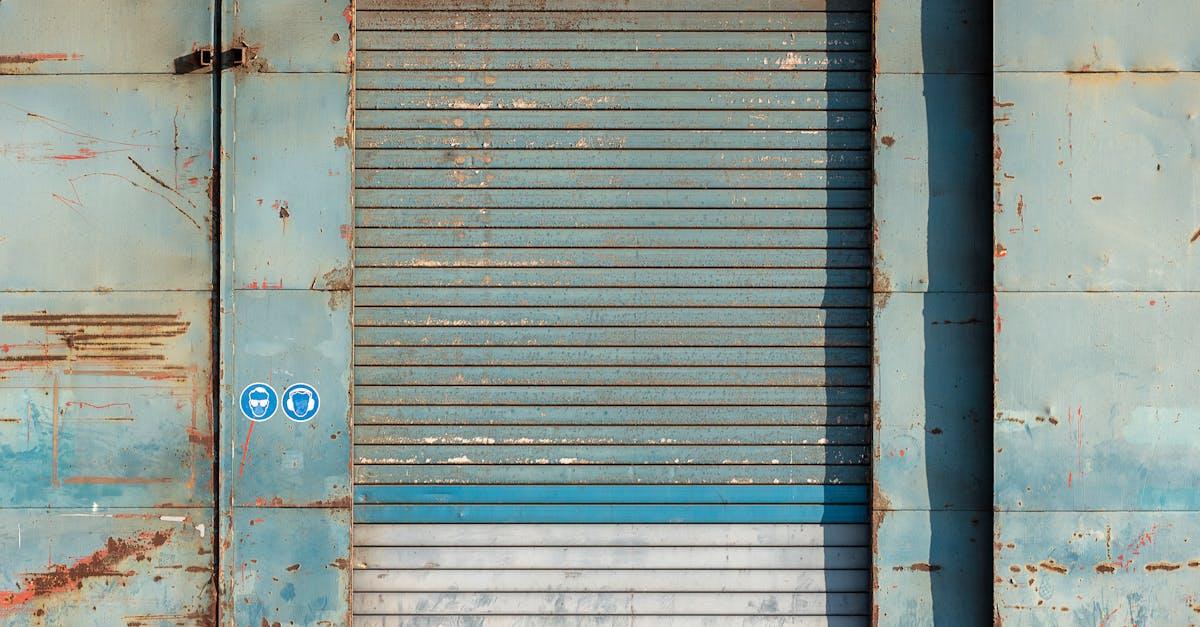 découvrez des méthodes efficaces pour éliminer la rouille rapidement et protéger vos surfaces avec nos astuces de nettoyage et produits anti-rouille.