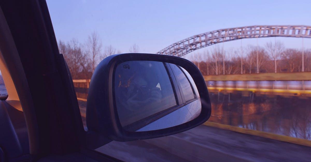 découvrez tout ce qu'il faut savoir sur les radars de vitesse : fonctionnement, emplacement, astuces pour éviter les amendes et rester en sécurité sur la route.