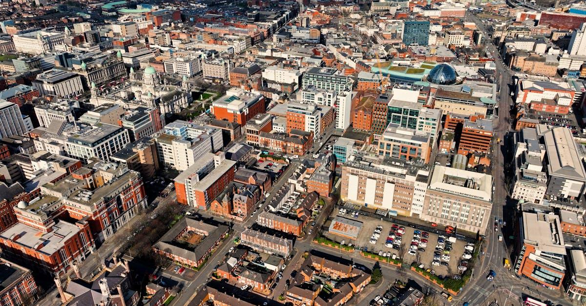 découvrez l'histoire fascinante du titanic, le célèbre paquebot légendaire, à travers ses voyages, son naufrage tragique et son héritage intemporel.