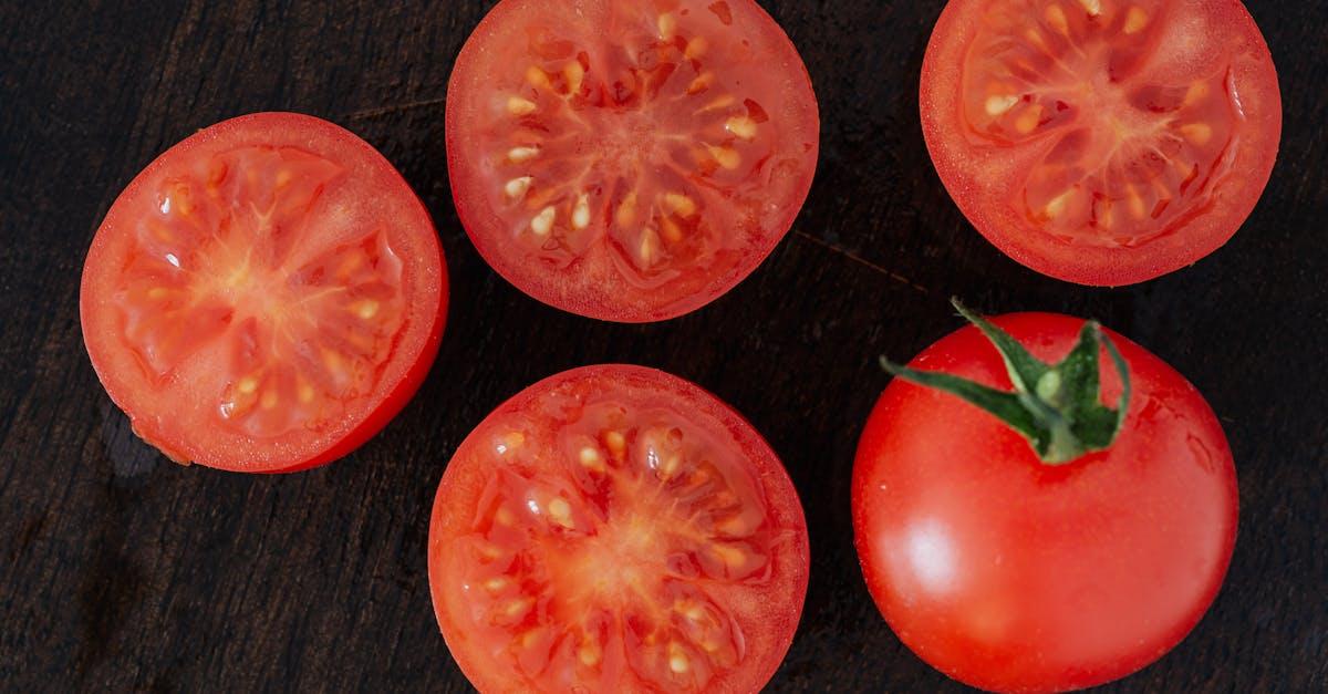 découvrez notre sélection de nourriture humide pour chats, riche en saveurs et nutriments essentiels pour le bien-être de votre félin.