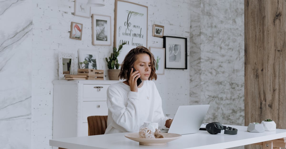 créez et partagez facilement des sondages interactifs sur whatsapp pour recueillir rapidement l'avis de vos amis, famille ou collègues.