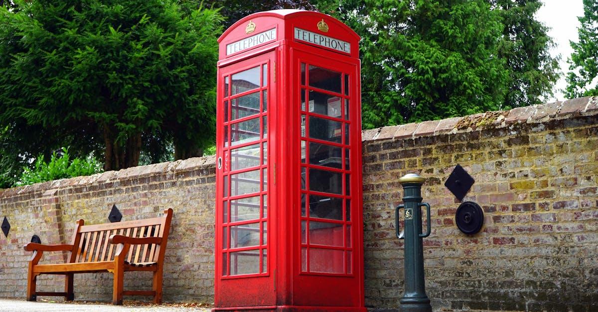 découvrez l'angleterre : son riche patrimoine historique, ses magnifiques paysages, ses villes dynamiques et sa culture unique. explorez londres, les châteaux médiévaux, les traditions locales et bien plus encore.