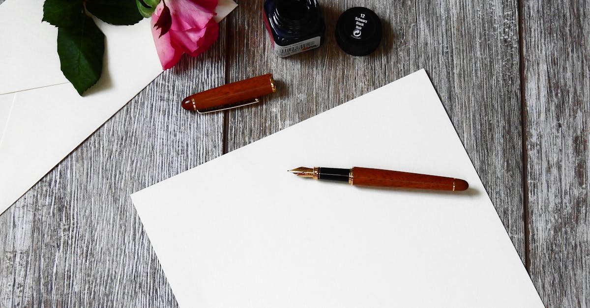 découvrez nos solutions efficaces pour l'adressage des enveloppes, garantissant une présentation professionnelle et un envoi rapide de votre courrier.