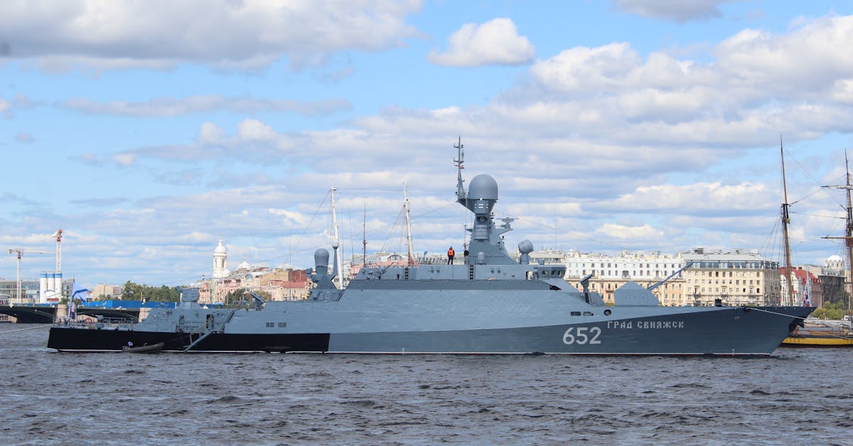 découvrez tout sur le missile le plus rapide du monde : caractéristiques, performances, et technologies avancées pour une vitesse inégalée.