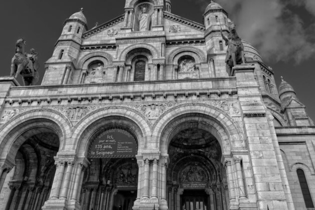 Quand la Gaule a-t-elle laissé place à la France ?