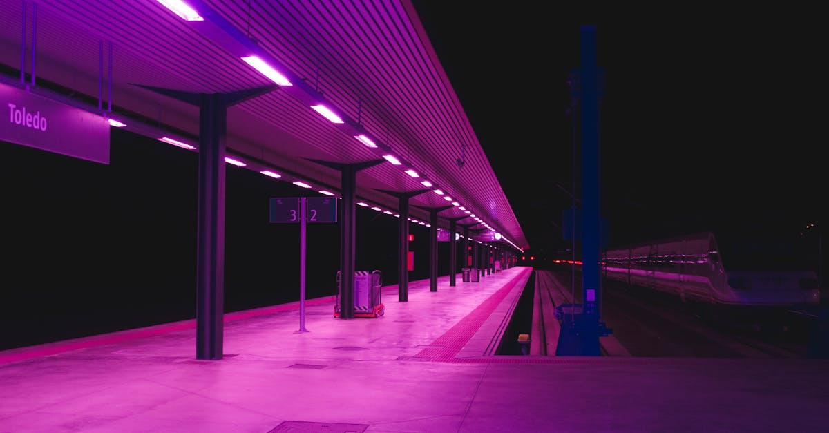 découvrez tout sur le plus long train au monde, ses caractéristiques, son histoire impressionnante et son impact sur le transport ferroviaire.