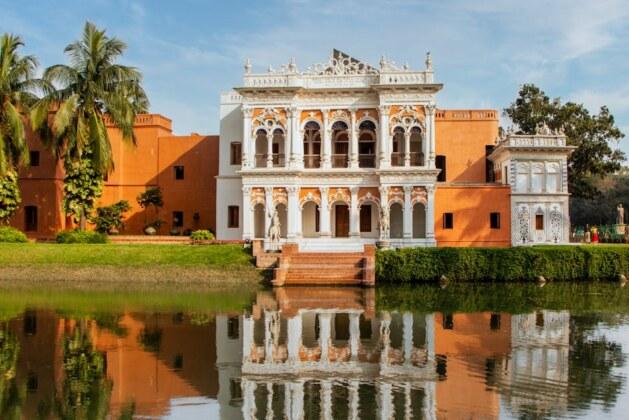 Pourquoi Paris est affectueusement appelé Paname ?