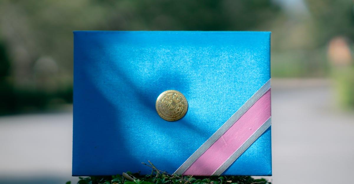 découvrez la signification profonde du symbole du scarabée, un emblème ancien de protection, renouveau et chance dans de nombreuses cultures.